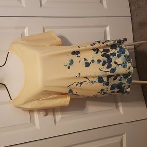 NWOT KNIT TSHIRT SIZE XL